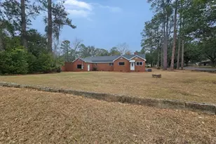 1301 Eager Dr, Albany, GA 31707 - Photo 3