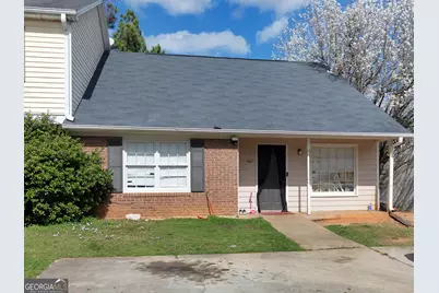 660 Browning Lane SE, Conyers, GA 30013 - Photo 1
