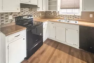 1151 Pinedale Cir NW, Conyers, GA 30012 - Photo 5