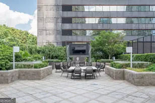 3445 Stratford Rd NE, Atlanta, GA 30326 - Photo 23