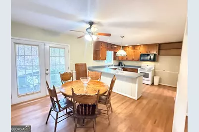 4615 Cresant Lane, Douglasville, GA 30135 - Photo 9