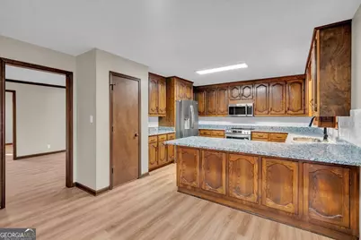 204 Creekside Drive, Gray, GA 31032 - Photo 19