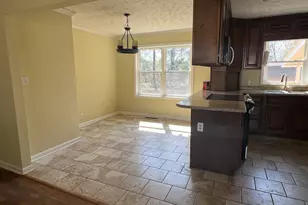 1342 N Jefferson St, Dublin, GA 31021 - Photo 7