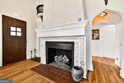 1031 Reeder Circle NE, Atlanta, GA 30306 - Photo 11