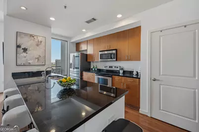 565 Peachtree Street NE #1011, Atlanta, GA 30308 - Photo 9