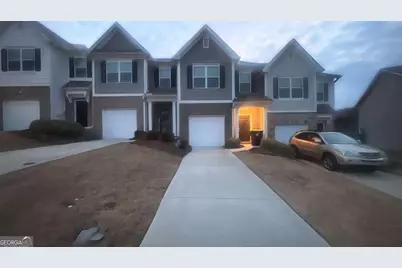 5699 Union Pointe Drive, Union City, GA 30291 - Photo 1