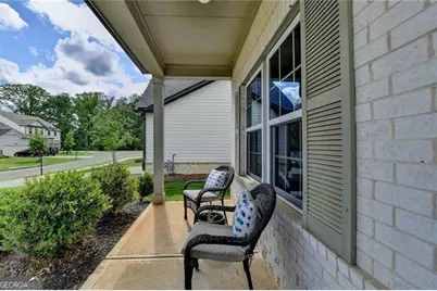 5650 Bergeson Way, Cumming, GA 30028 - Photo 5