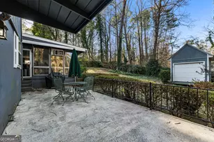 1599 Wildwood Rd, Marietta, GA 30062 - Photo 31