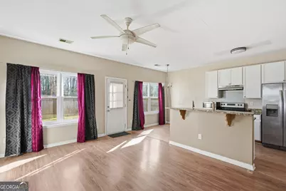 5100 Windsor Forrest Lane, College Park, GA 30349 - Photo 5