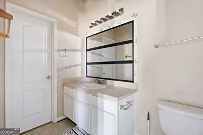 5100 Windsor Forrest Lane, College Park, GA 30349 - Photo 17