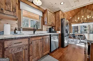 315 River Retreat Rd, Blue Ridge, GA 30513 - Photo 11