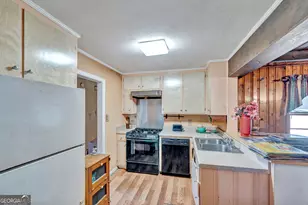 1801 Winston Dr, Macon, GA 31206 - Photo 13