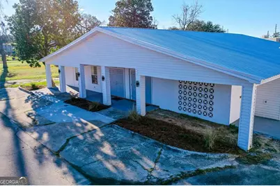 424 N Hwy Avenue, Blackshear, GA 31516 - Photo 11