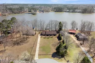 1070 Carpenter Ln, Buckhead, GA 30625 - Photo 3