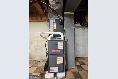 2654 Plantation Drive, East Point, GA 30344 - Photo 57