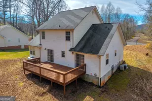 169 Leafview Dr, Cleveland, GA 30528 - Photo 9