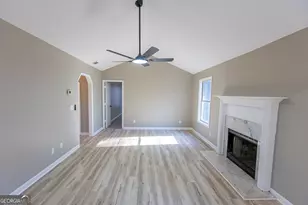 403 Briarwood Rd, Winder, GA 30680 - Photo 15