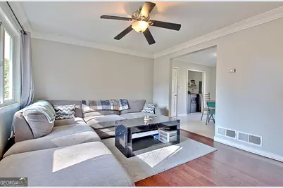 218 Hilltop Drive, Peachtree City, GA 30269 - Photo 5