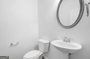 3378 Castleberry Village Cir, Cumming, GA 30040 - Photo 5