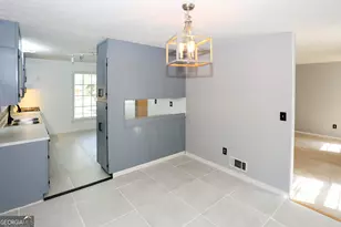 512 Rockborough Terrace, Stone Mountain, GA 30083 - Photo 39