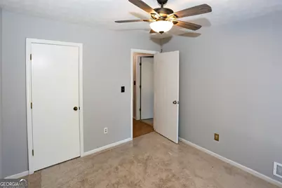 512 Rockborough Terrace, Stone Mountain, GA 30083 - Photo 19