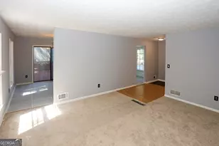 512 Rockborough Terrace, Stone Mountain, GA 30083 - Photo 35