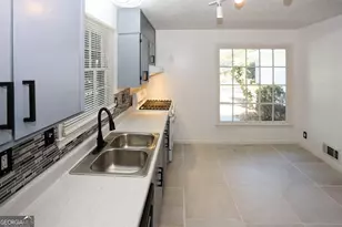 512 Rockborough Terrace, Stone Mountain, GA 30083 - Photo 41