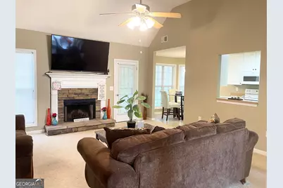 963 Gettysburg Way, Locust Grove, GA 30248 - Photo 5