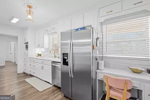 548 S 5th St, Jesup, GA 31545 - Photo 13