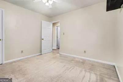 7134 Hazelwood Drive, Jonesboro, GA 30236 - Photo 19