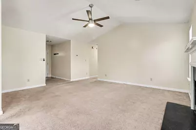 7134 Hazelwood Drive, Jonesboro, GA 30236 - Photo 7