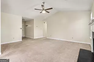 7134 Hazelwood Dr, Jonesboro, GA 30236 - Photo 7