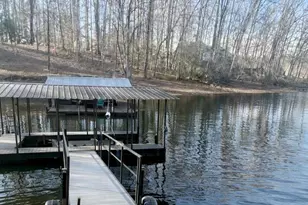 738 Normandy Trail, Lavonia, GA 30553 - Photo 5