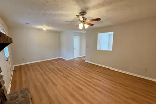 8515 Pineland Dr, Jonesboro, GA 30238 - Photo 7