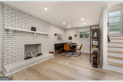 677 Hillandale Circle SW, Marietta, GA 30064 - Photo 23