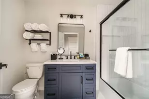 677 Hillandale Circle SW, Marietta, GA 30064 - Photo 17