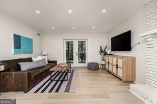 677 Hillandale Circle SW, Marietta, GA 30064 - Photo 25