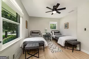 677 Hillandale Circle SW, Marietta, GA 30064 - Photo 19