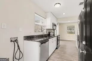 2117 Blayton Ln SE, Atlanta, GA 30315 - Photo 11