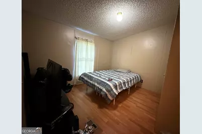 456 M L King Jr Circle, Zebulon, GA 30295 - Photo 9