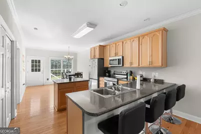 4988 Burkhalter Road #302, Statesboro, GA 30458 - Photo 7