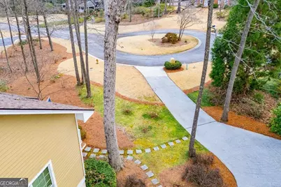 211 Habersham Place, Carrollton, GA 30117 - Photo 13