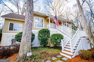 211 Habersham Pl, Carrollton, GA 30117 - Photo 9