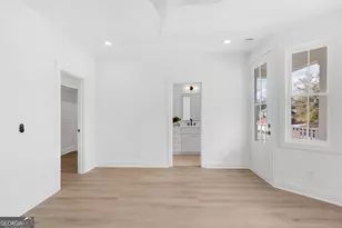 1211 E 34th St, Savannah, GA 31404 - Photo 23