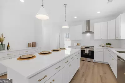 1211 E 34th Street, Savannah, GA 31404 - Photo 17