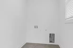 1207 E 34th St, Savannah, GA 31404 - Photo 35