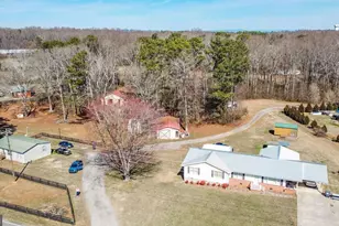 4302 Franklin Goldmine Rd, Cumming, GA 30028 - Photo 1