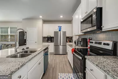 458 Burgundy Terrace SE, Atlanta, GA 30354 - Photo 7