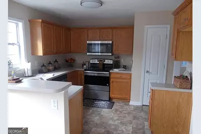 183 Arlington Court, Newnan, GA 30265 - Photo 3