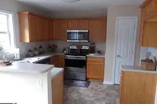 183 Arlington Ct, Newnan, GA 30265 - Photo 3